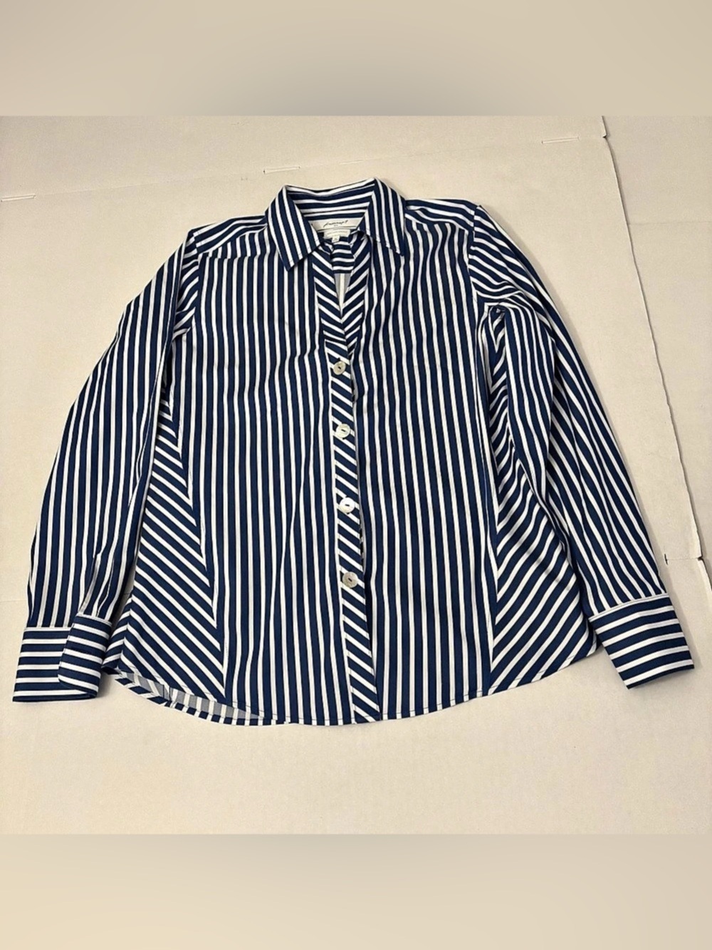 Foxcroft Non-Iron Stretch Striped Shirt Blue & White Size 10